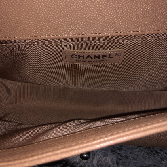 Chanel FlapBag (Camel) - Picture 3 of 8